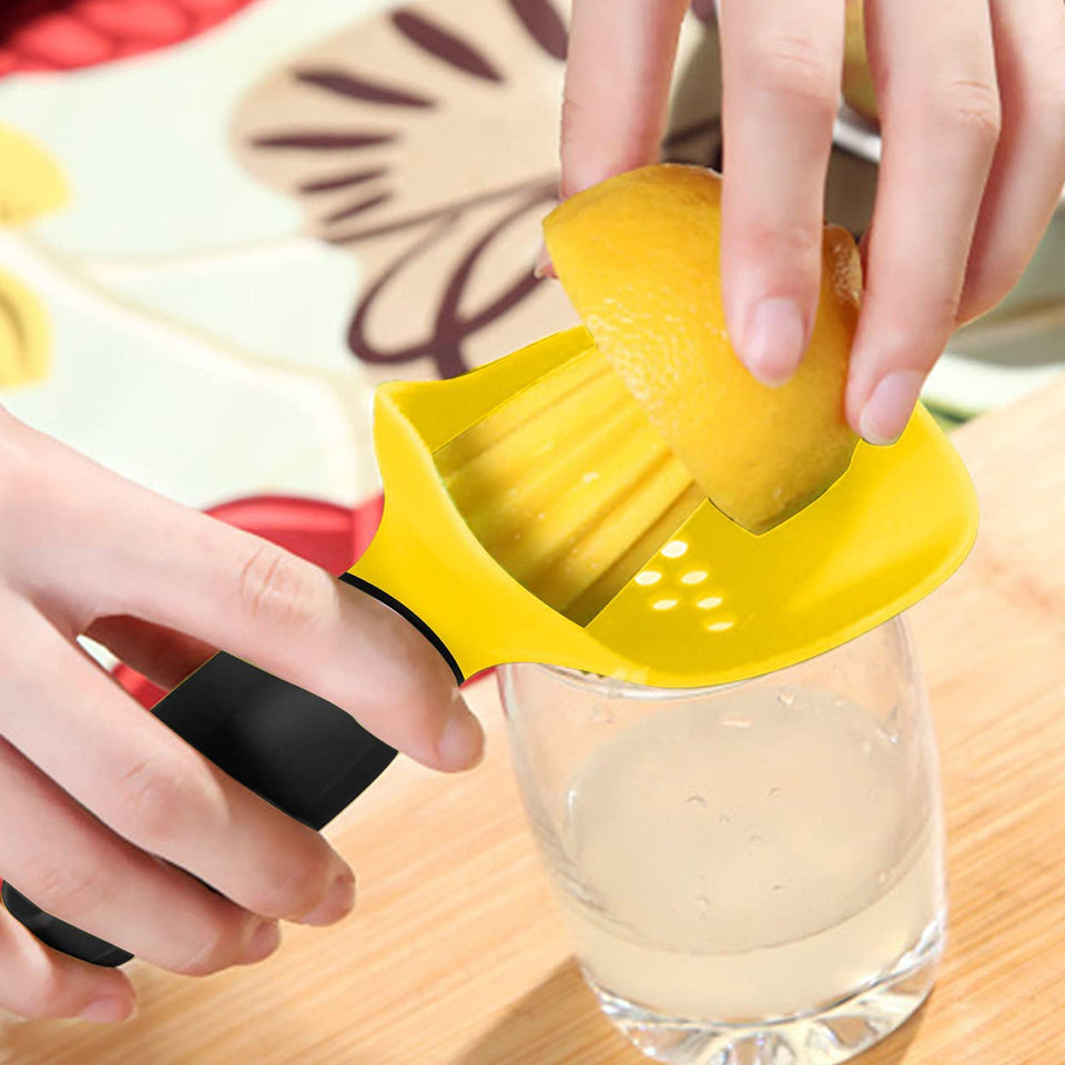 Creative Kitchen Gadget Manual Juicer sariiholidaycouture